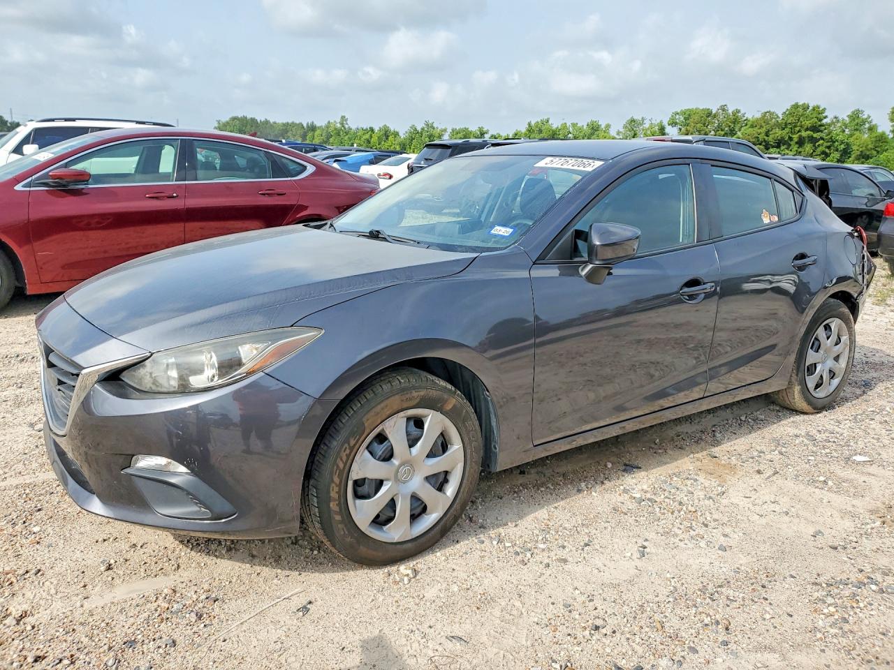 JM1BM1J75G1336598 · 2016 MAZDA 3