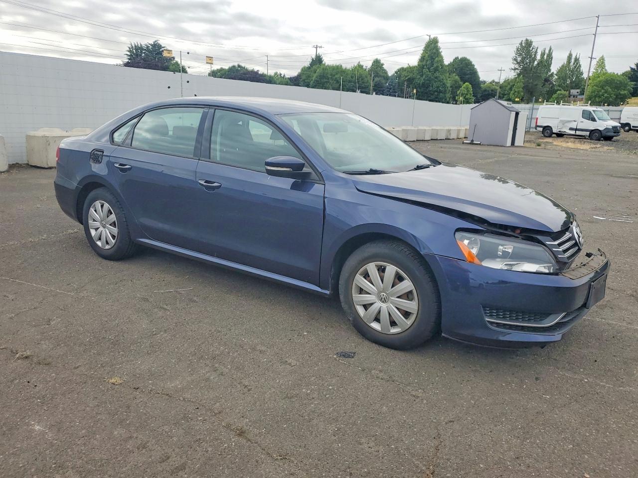 1VWAP7A34DC040097 · 2013 VOLKSWAGEN PASSAT · 4/12