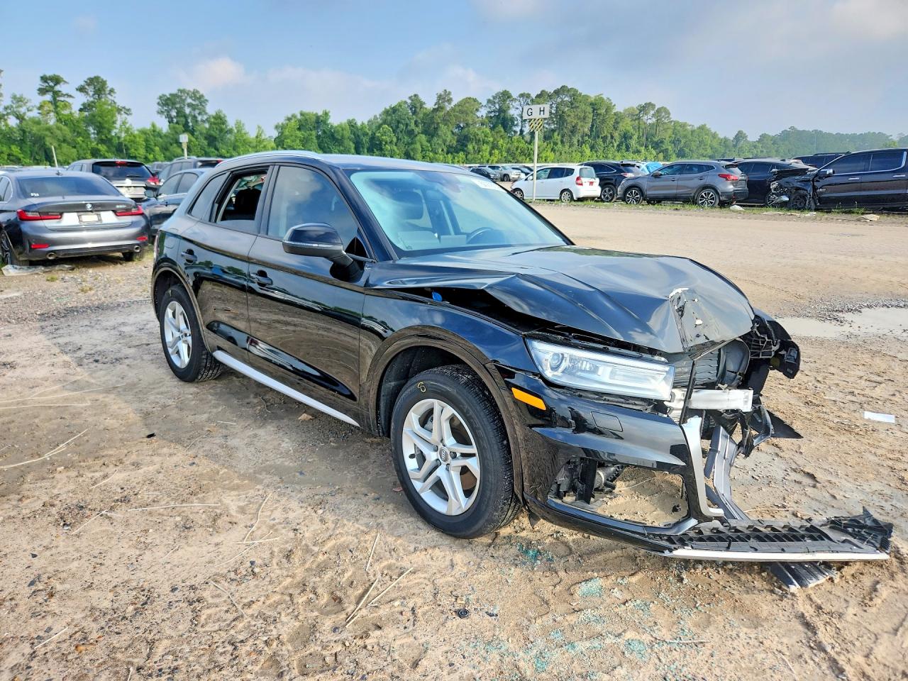 WA1ANAFY3J2101820 · 2018 AUDI Q5 · 4/13