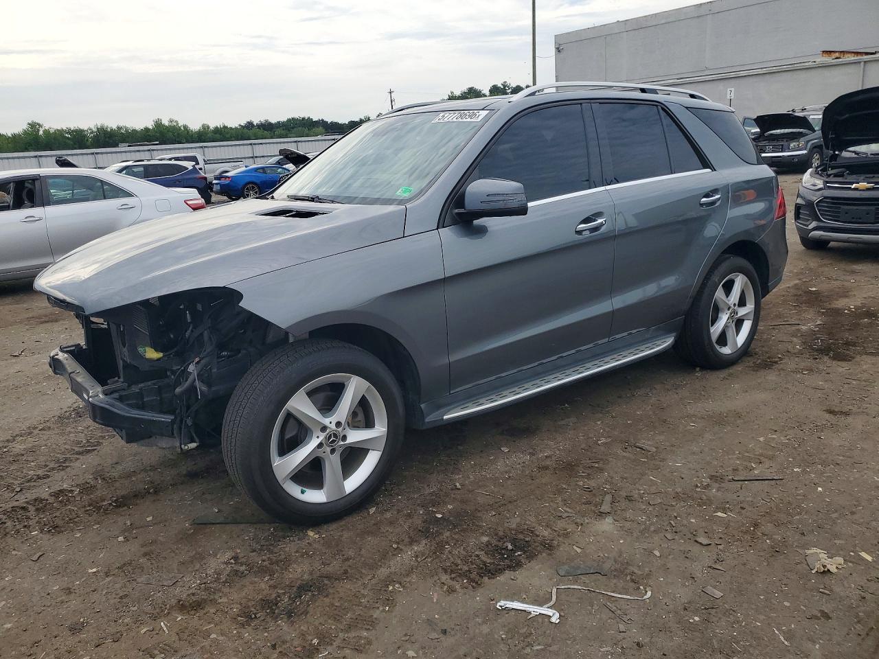 4JGDA5HB2JB070568 · 2018 MERCEDES-BENZ GLE