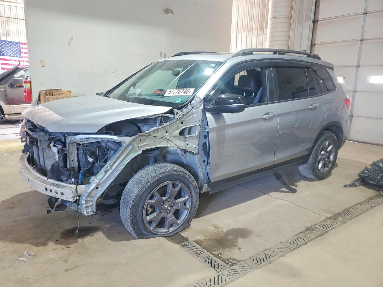 5FNYF8H69RB004572 · 2024 HONDA PASSPORT