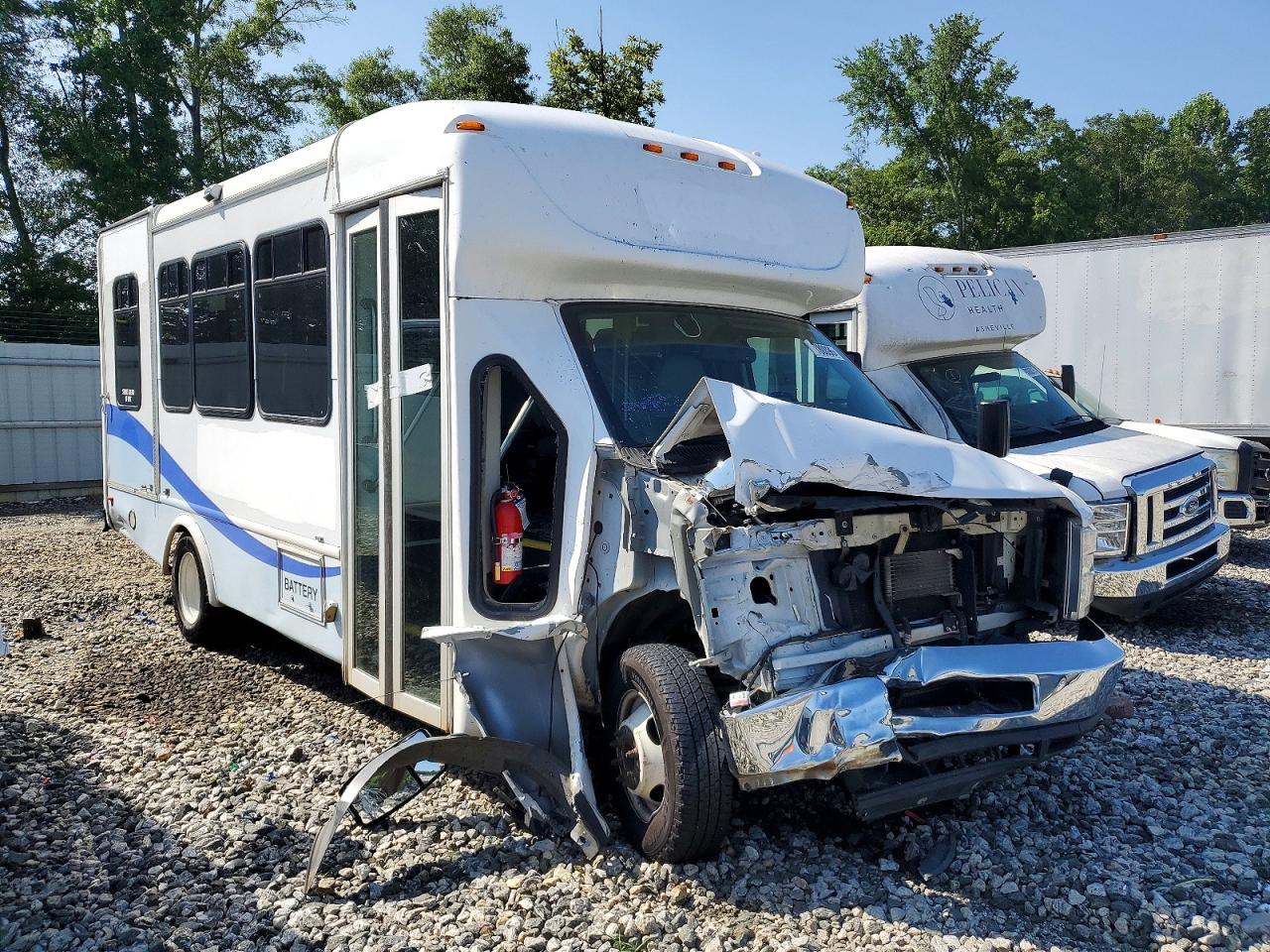 1FDFE4FS7KDC01106 · 2019 FORD ECONOLINE