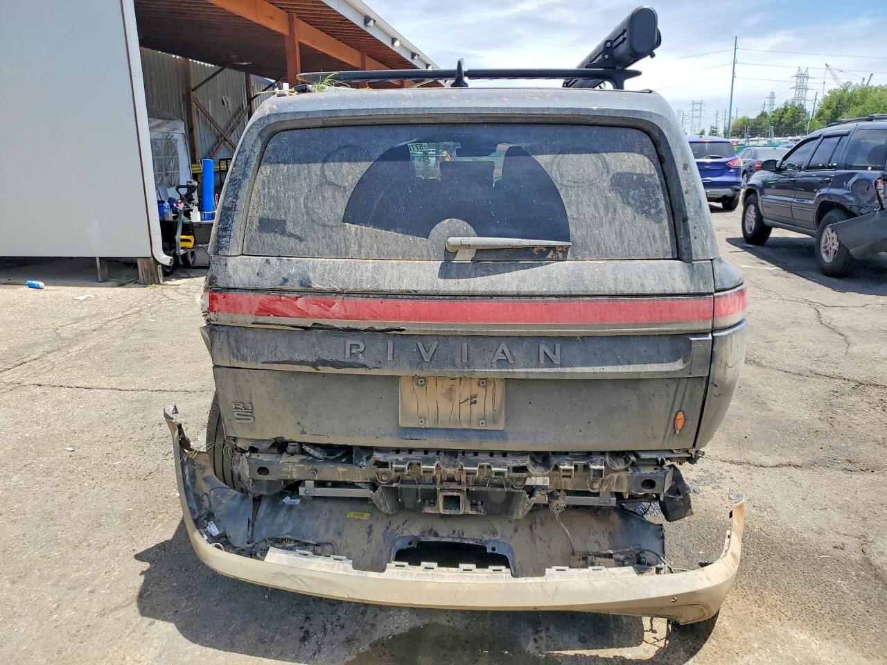 7PDSGABP3TN089065 · 2026 RIVIAN R1S · 6/13