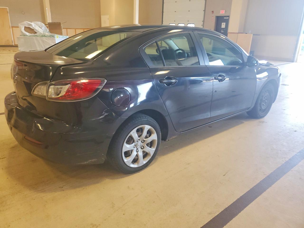 JM1BL1TG9D1747529 · 2013 MAZDA 3 · 3/12