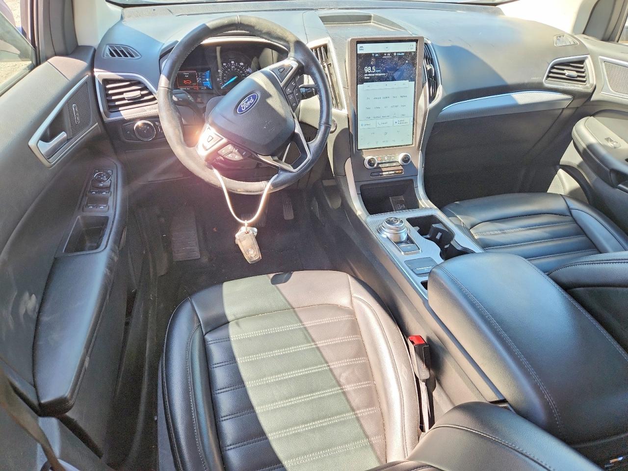 2FMPK4J97MBA10652 · 2021 FORD EDGE · 8/13