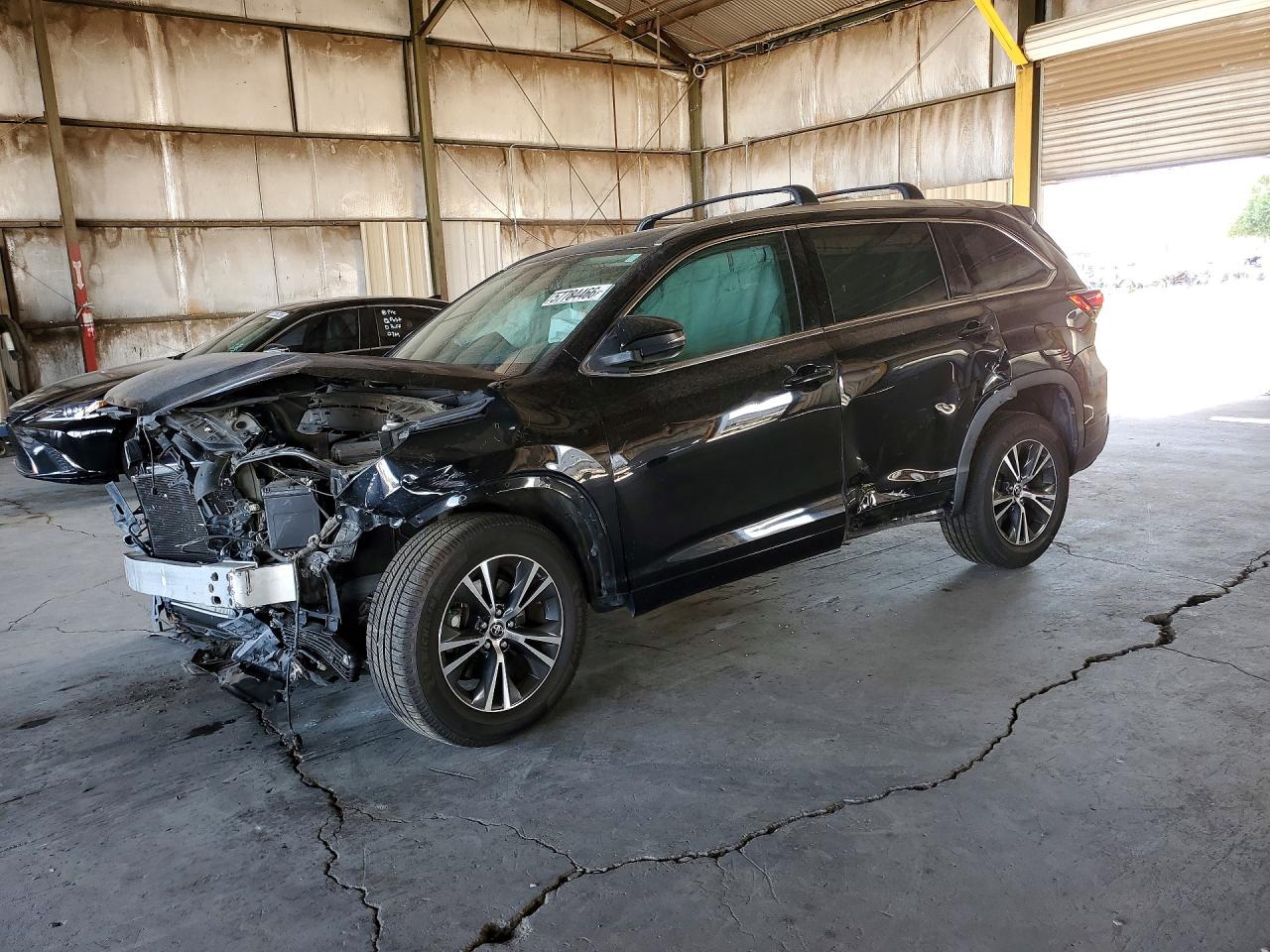 2016 TOYOTA HIGHLANDER