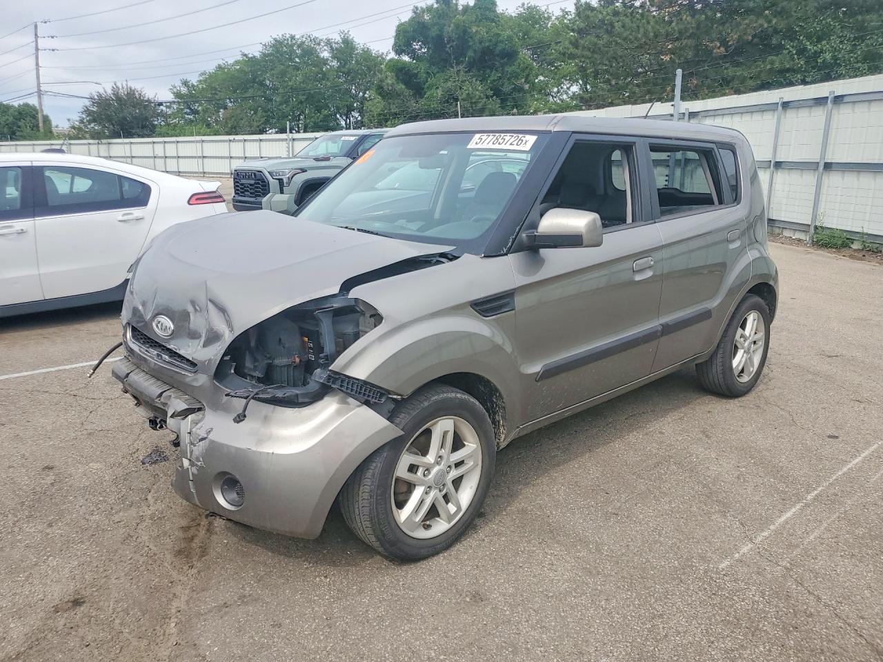 KNDJT2A28A7108396 · 2010 KIA SOUL