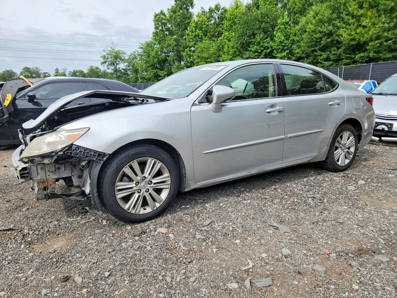 JTHBK1GG9D2013091 · 2013 LEXUS ES