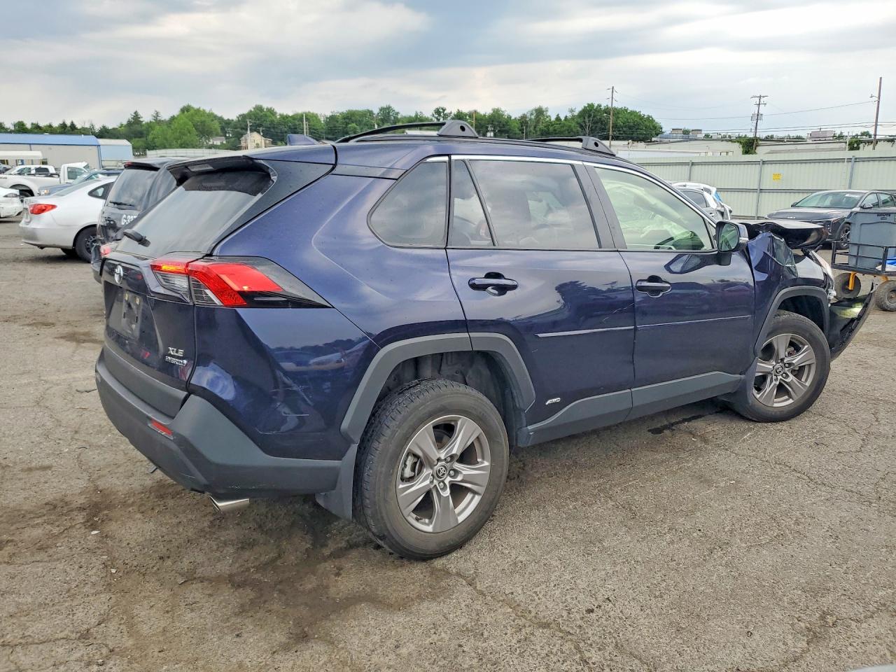 JTMRWRFV2RD242873 · 2024 TOYOTA RAV4 HYBRID · 3/13