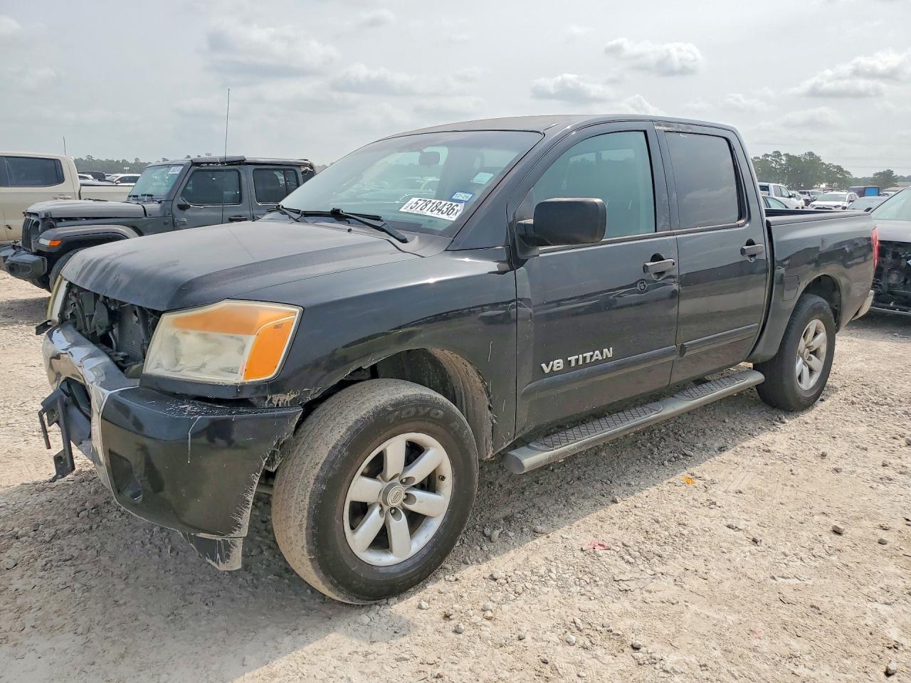 1N6BA0EK2DN303965 · 2013 NISSAN TITAN