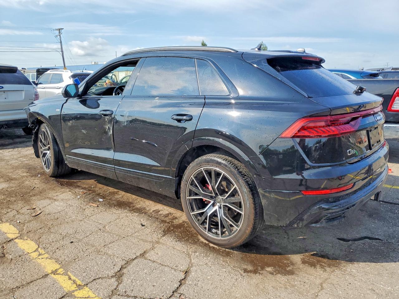 WA1FVBF10PD031012 · 2023 AUDI Q8 · 2/14