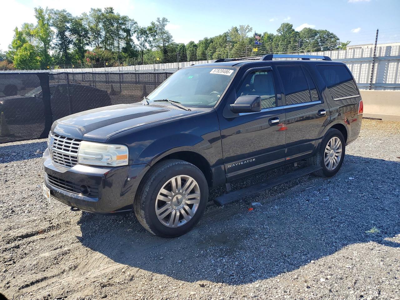 5LMJJ2J57BEJ03289 · 2011 LINCOLN NAVIGATOR