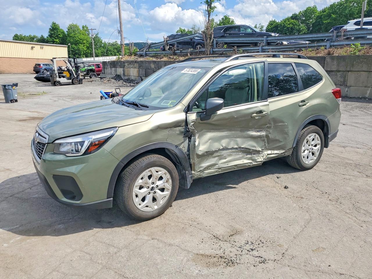 JF2SKACCXKH482903 · 2019 SUBARU FORESTER