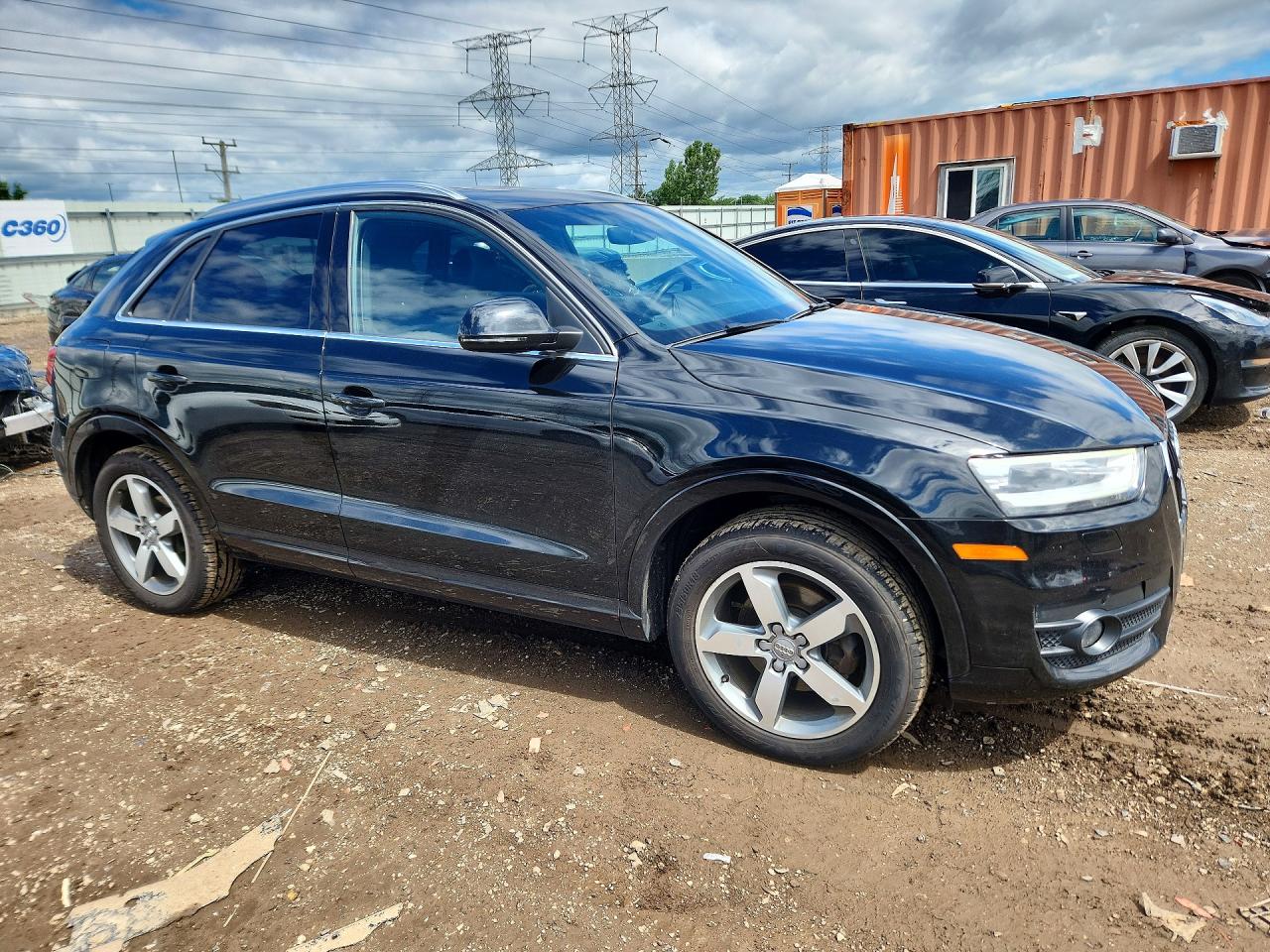 WA1EFCFS0FR013182 · 2015 AUDI Q3 · 4/12