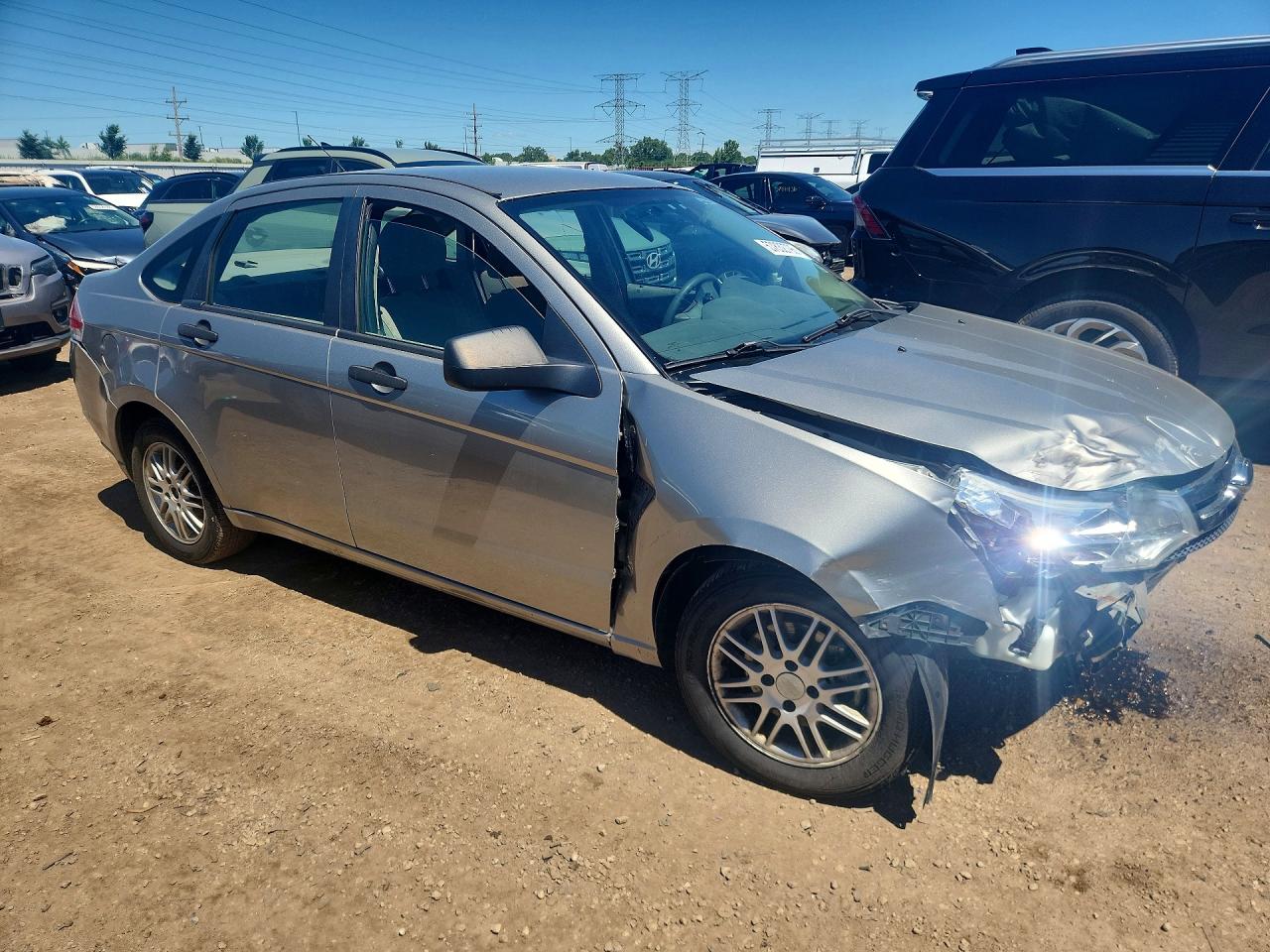 1FAHP35N58W250692 · 2008 FORD FOCUS · 4/13