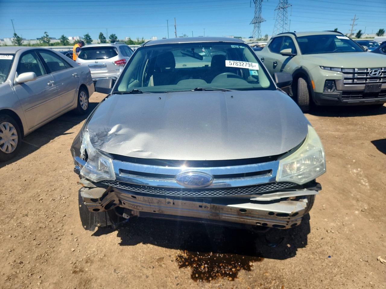 1FAHP35N58W250692 · 2008 FORD FOCUS · 5/13