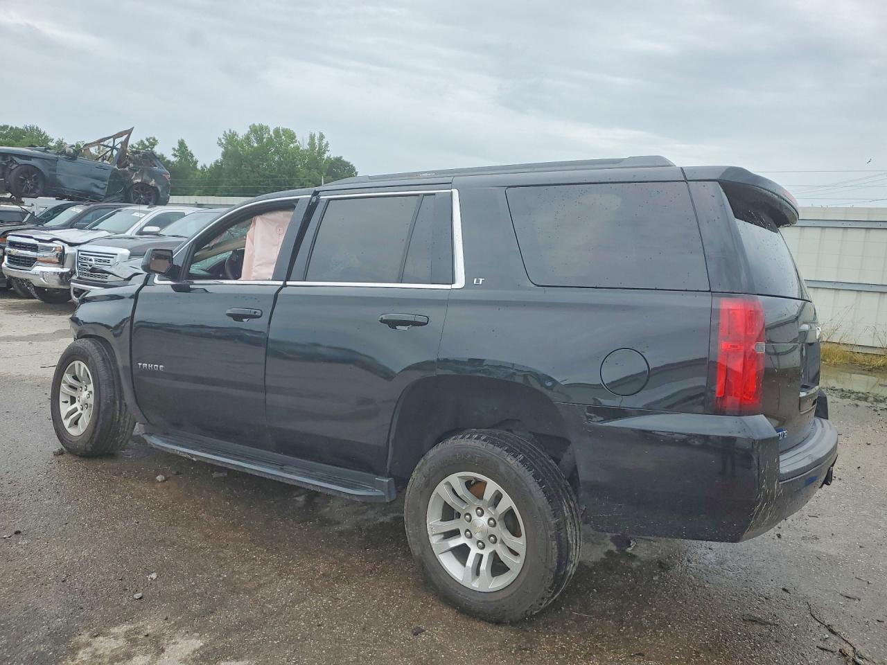 1GNSCBKC6KR105179 · 2019 CHEVROLET TAHOE · 2/14