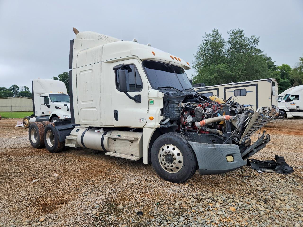 3AKJGLBG2FSGT8558 · 2015 FREIGHTLINER CASCADIA