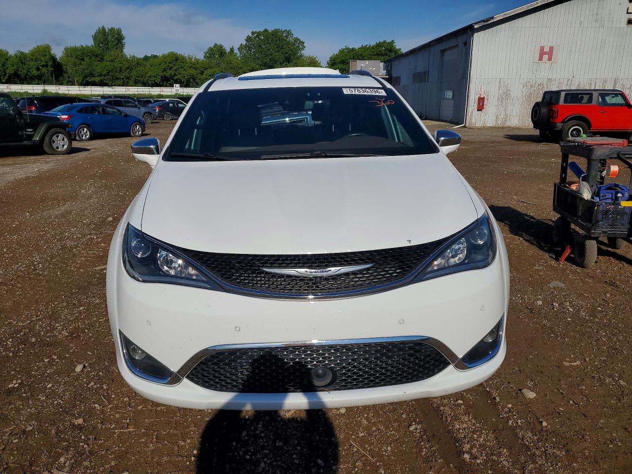 2C4RC1GG2LR151813 · 2020 CHRYSLER PACIFICA · 5/13