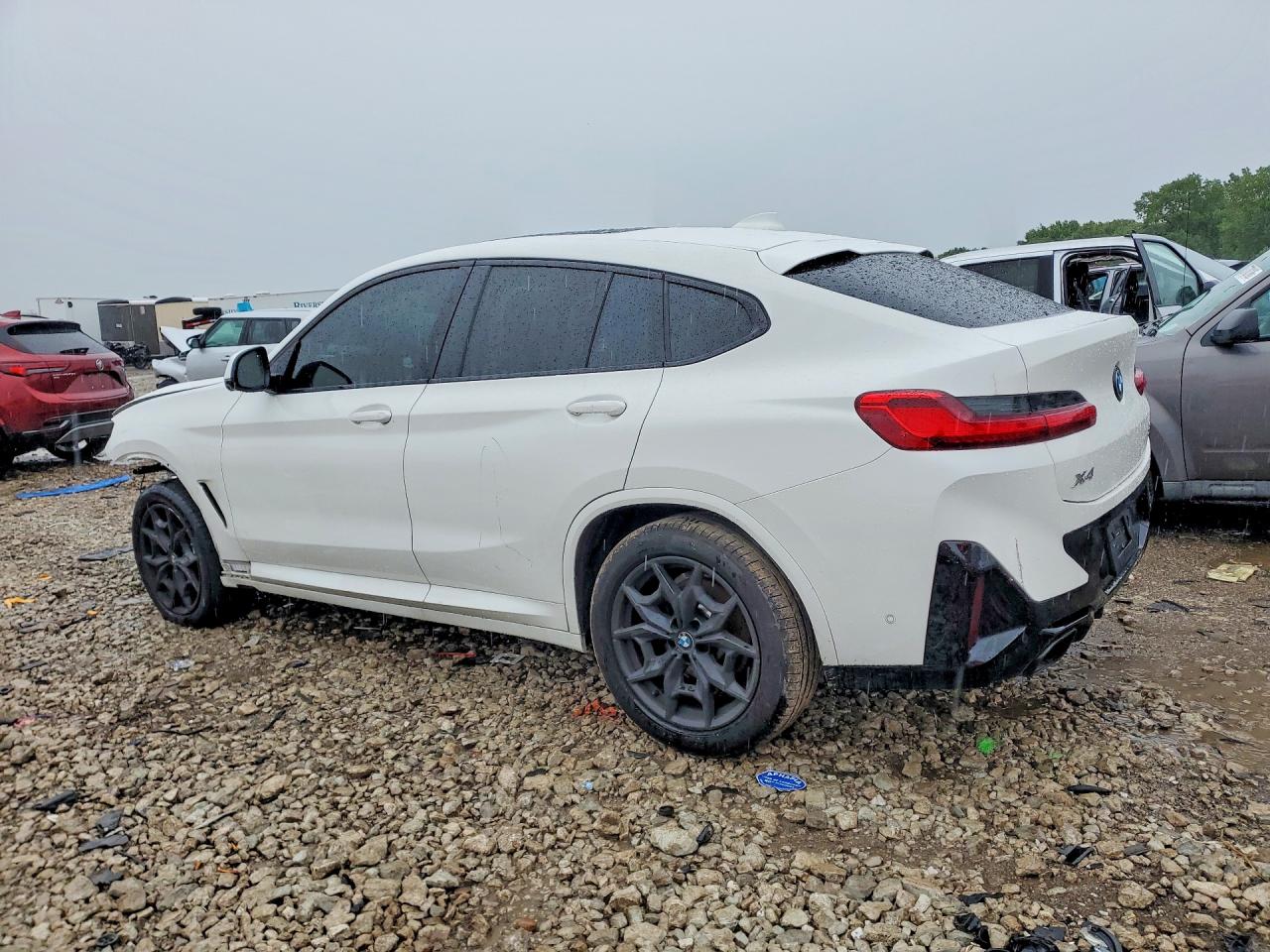 5UX33DT04S9X69248 · 2025 BMW X4 · 2/13