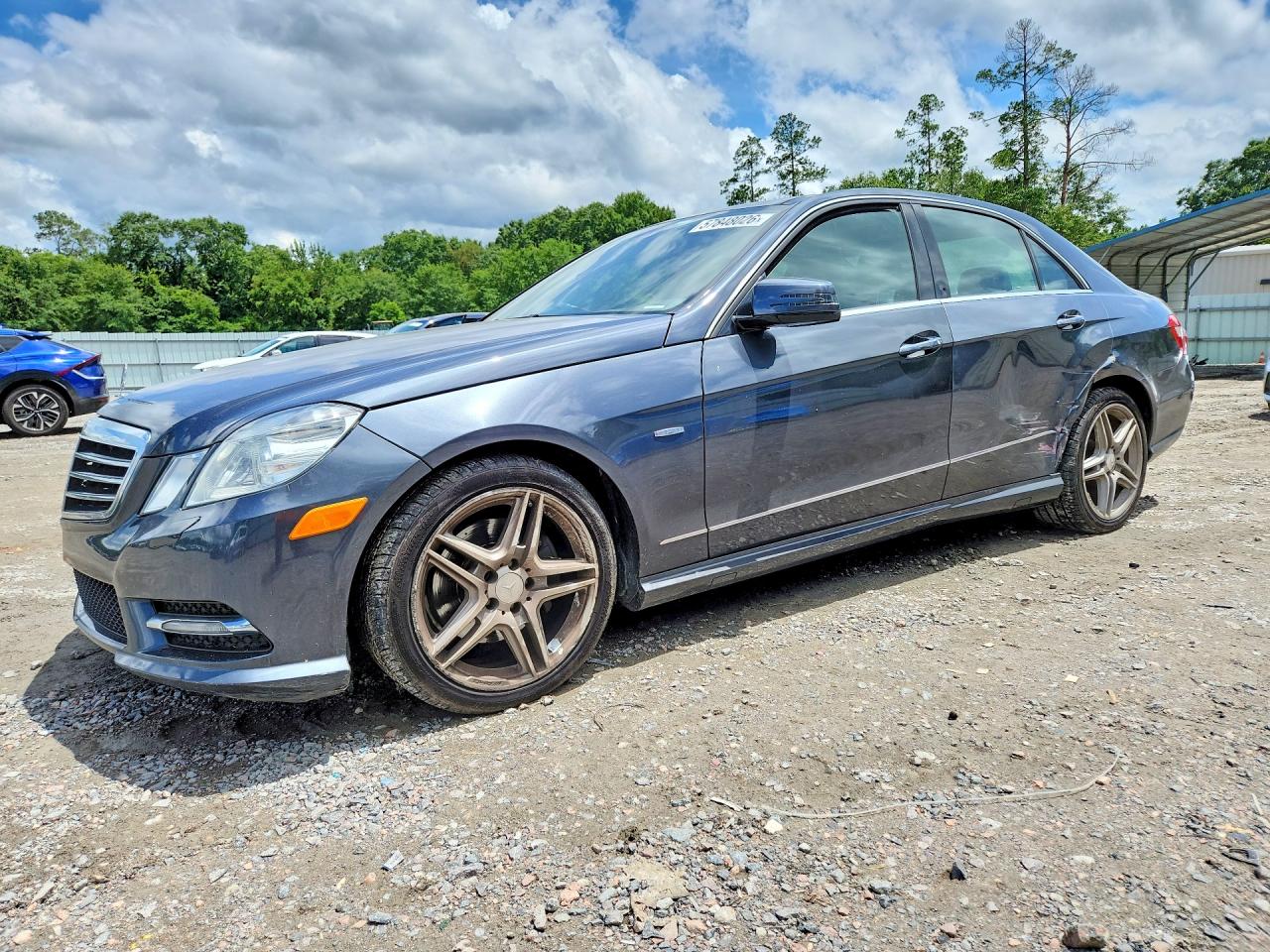 WDDHF5KB7CA585385 · 2012 MERCEDES-BENZ E