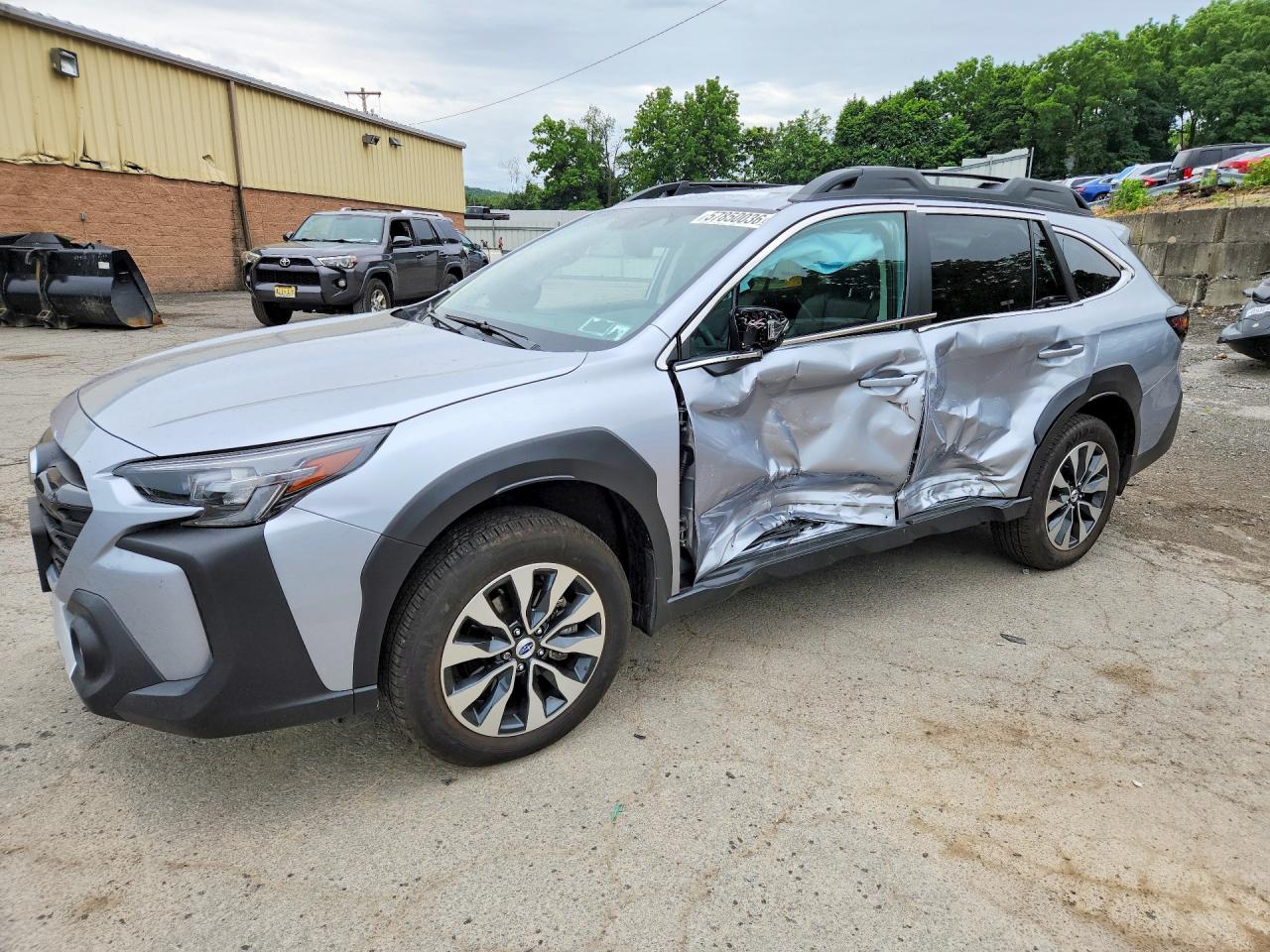 2024 SUBARU OUTBACK