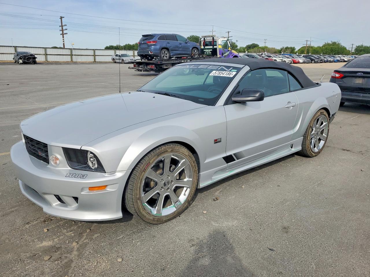 1ZVFT85H255215384 · 2005 FORD MUSTANG