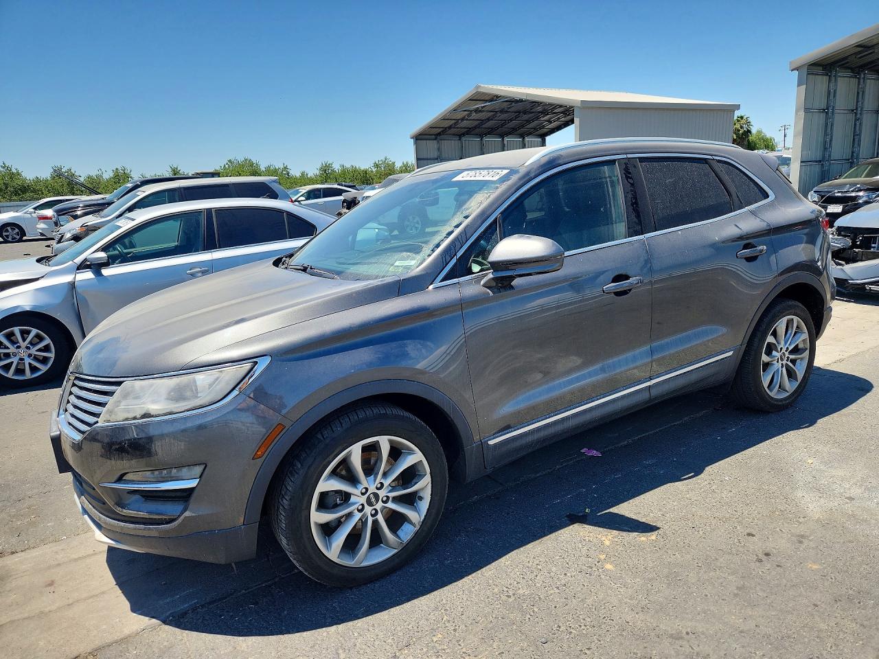 5LMCJ2C91HUL49956 · 2017 LINCOLN MKC