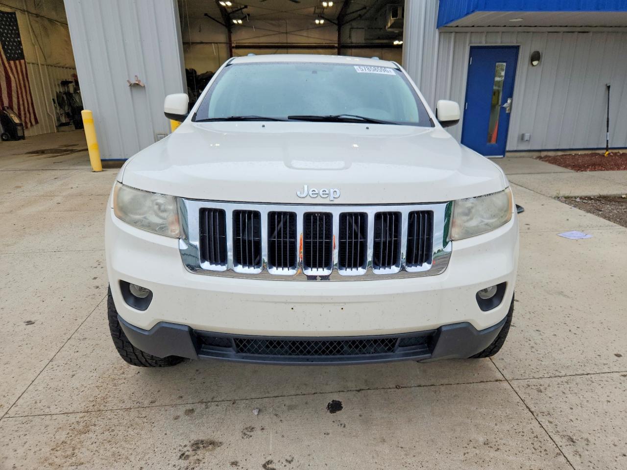 1J4RR4GG0BC582054 · 2011 JEEP GRAND CHEROKEE · 5/13
