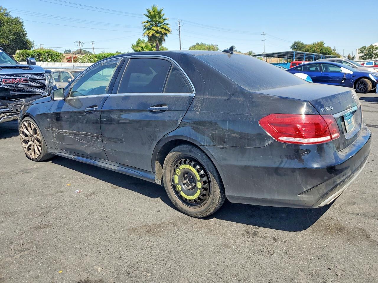 WDDHF5KB5FB083344 · 2015 MERCEDES-BENZ E · 2/12