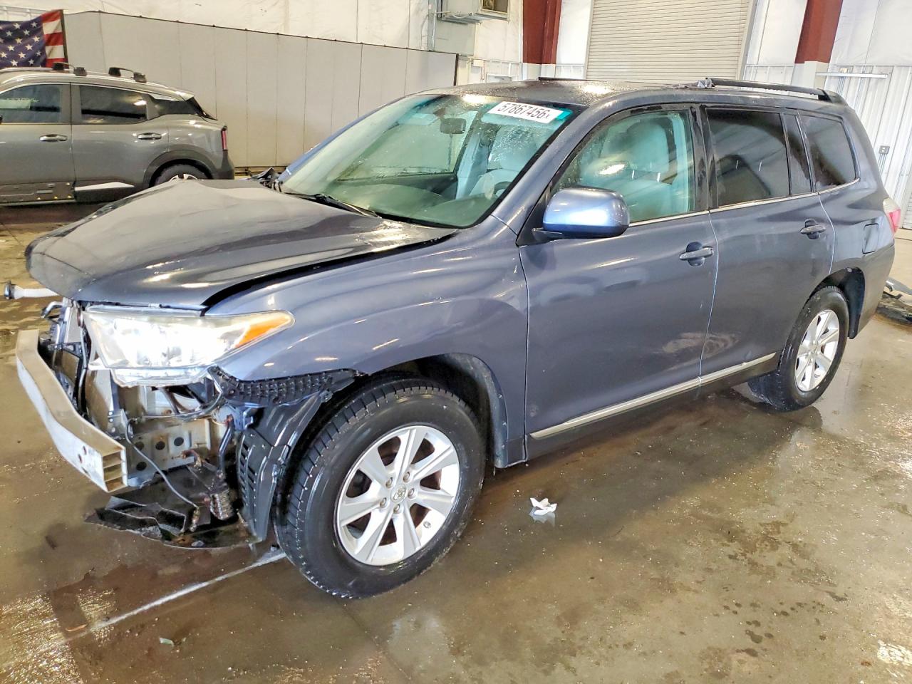 5TDBK3EH7BS066077 · 2011 TOYOTA HIGHLANDER