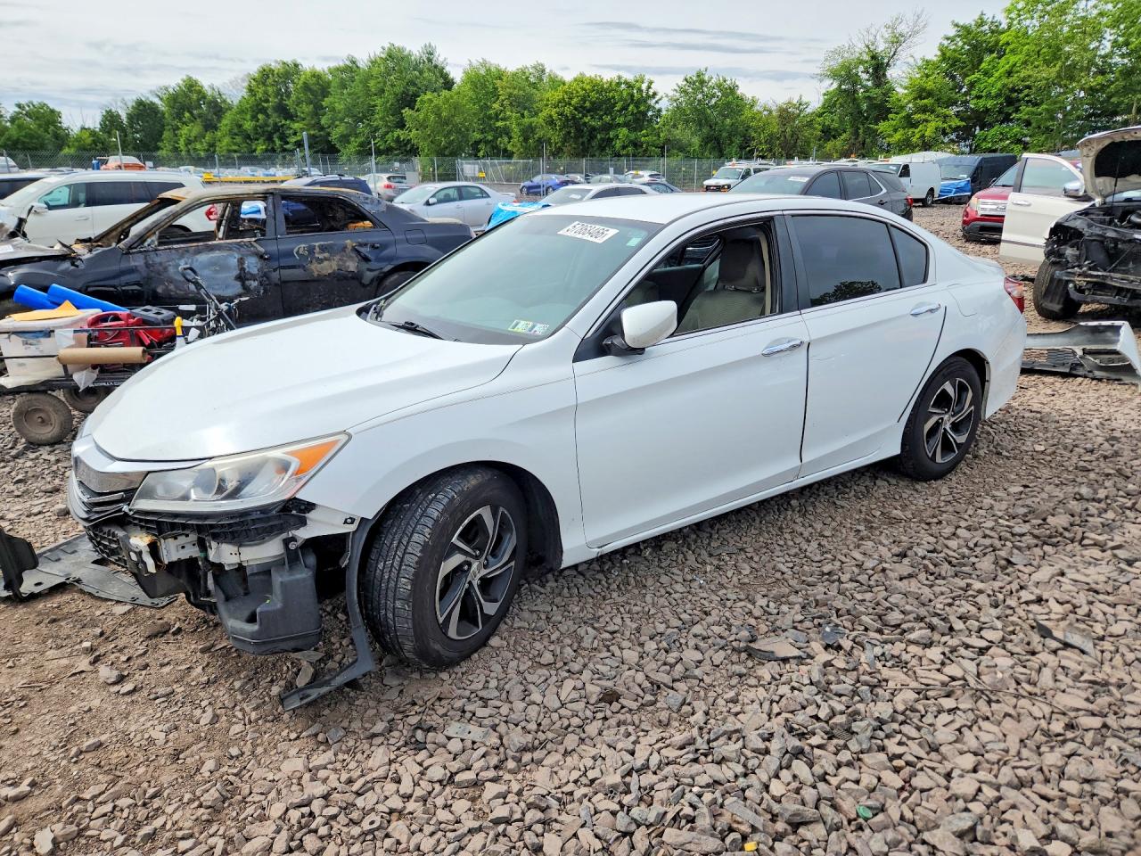 1HGCR2F32HA052155 · 2017 HONDA ACCORD
