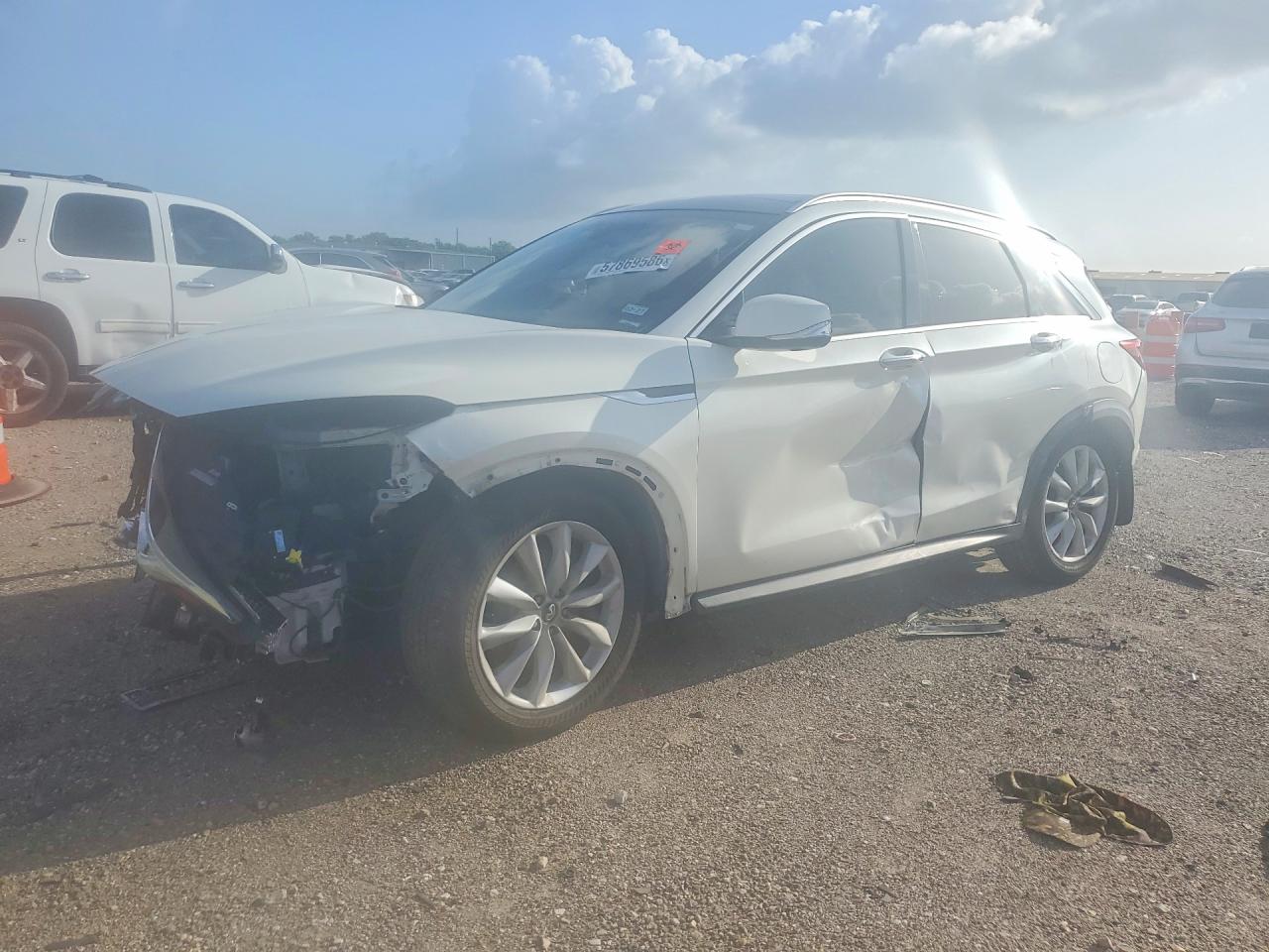 3PCAJ5M17KF108184 · 2019 INFINITI QX50
