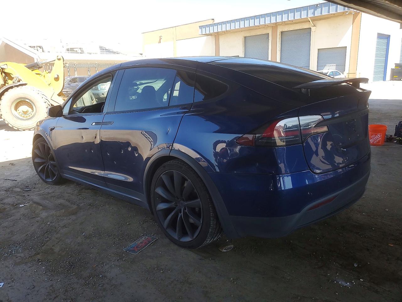 5YJXCAE26HF044314 · 2017 TESLA MODEL X · 2/12