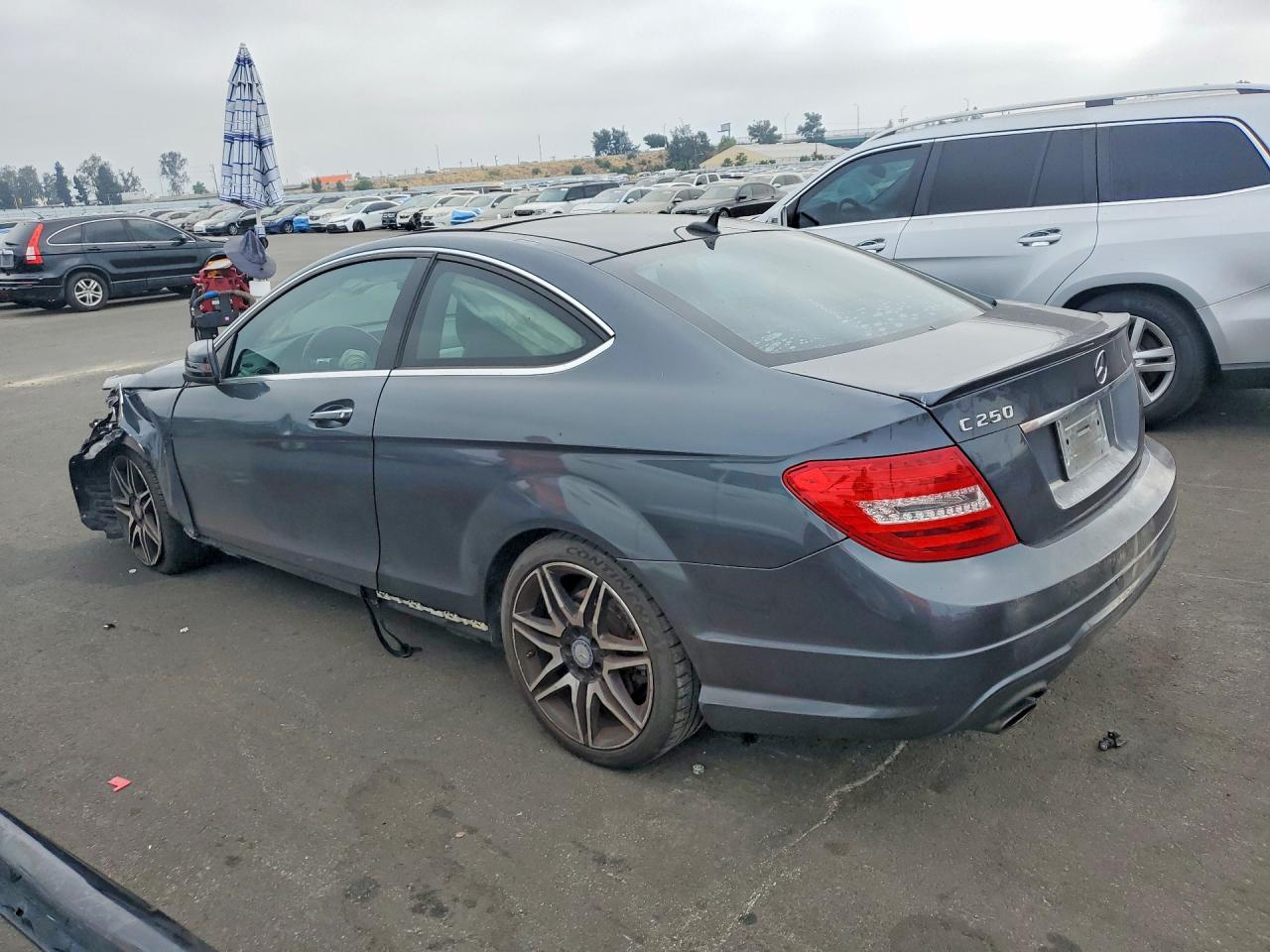 WDDGJ4HB8EG288850 · 2014 MERCEDES-BENZ C · 2/13