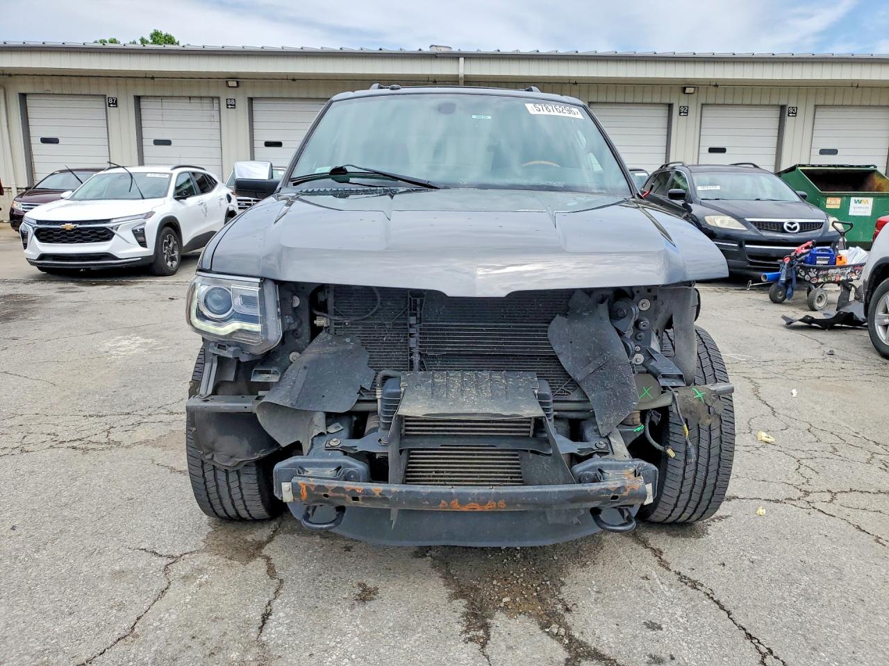 5LMJJ2JT8HEL07994 · 2017 LINCOLN NAVIGATOR · 5/14