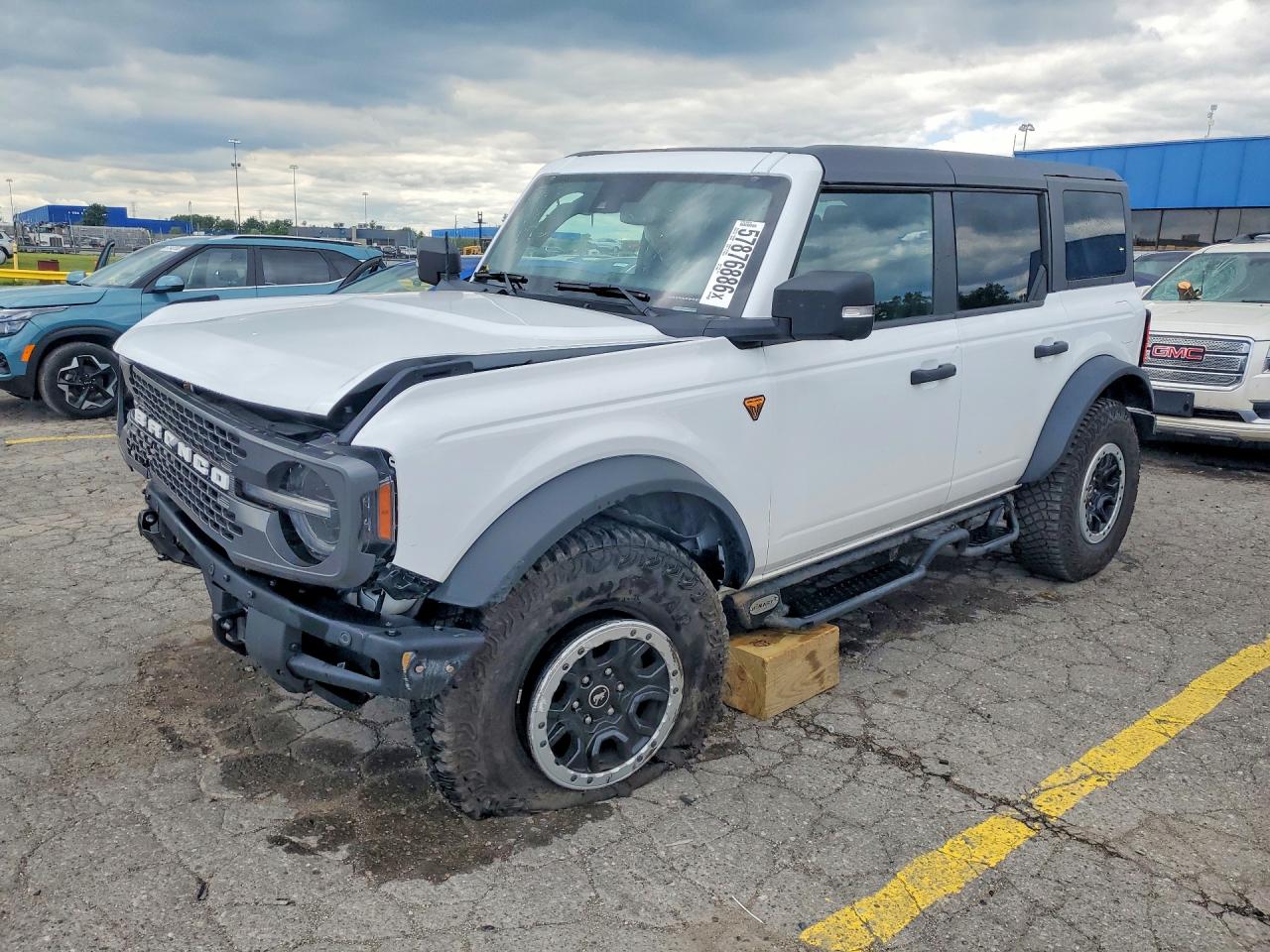 1FMEE9BP5RLA75922 · 2024 FORD BRONCO