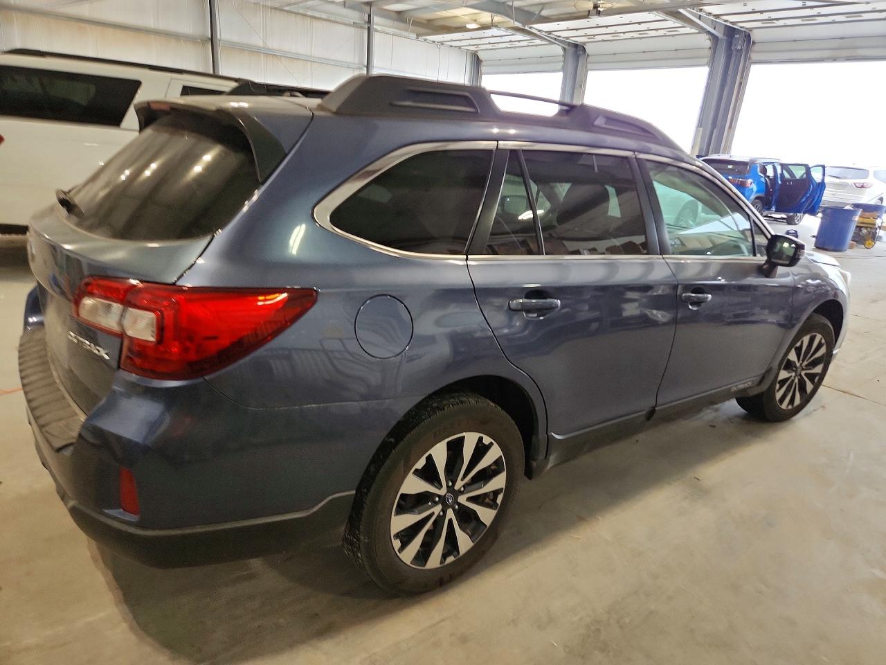 4S4BSBJC8F3272693 · 2015 SUBARU OUTBACK · 3/12