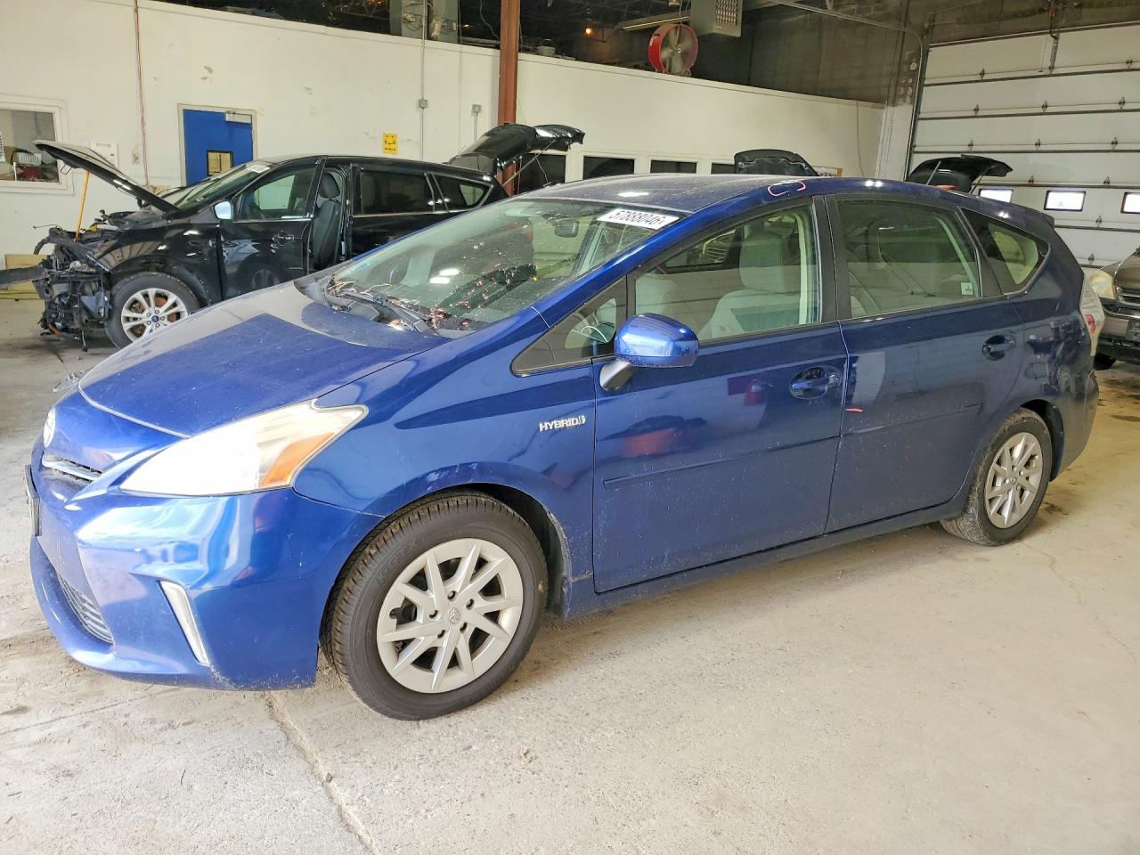 JTDZN3EU7C3113274 · 2012 TOYOTA PRIUS V