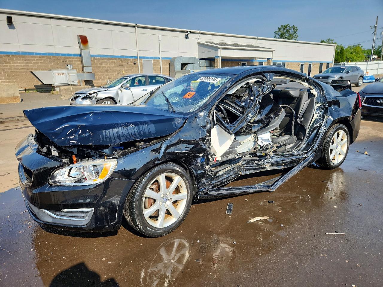 YV1612TK5G2391476 · 2016 VOLVO S60