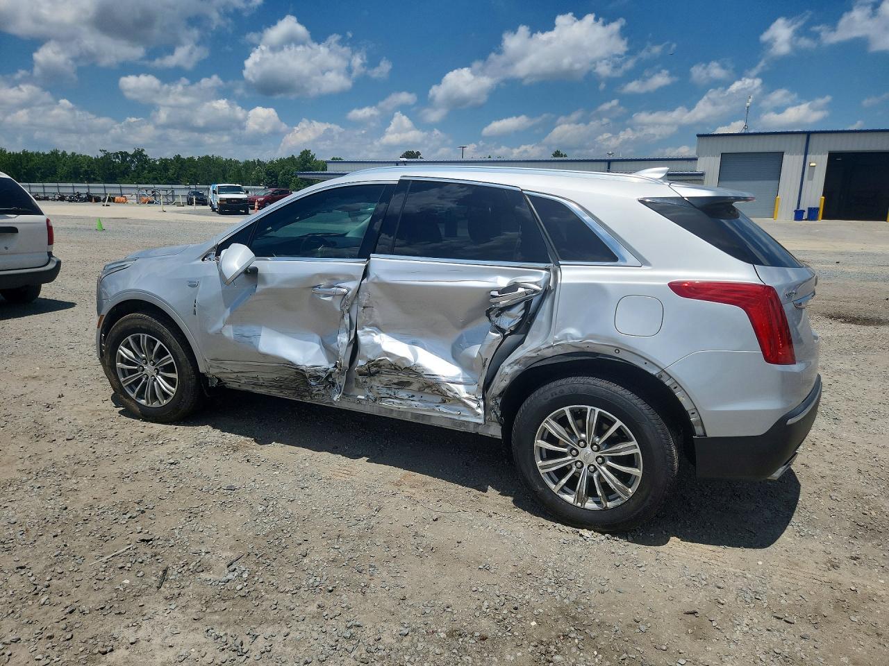 1GYKNBRS7HZ115125 · 2017 CADILLAC XT5 · 2/14