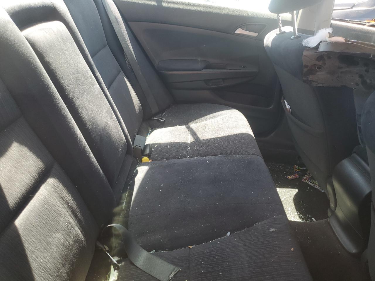 1HGCP2F42CA068671 · 2012 HONDA ACCORD · 10/12