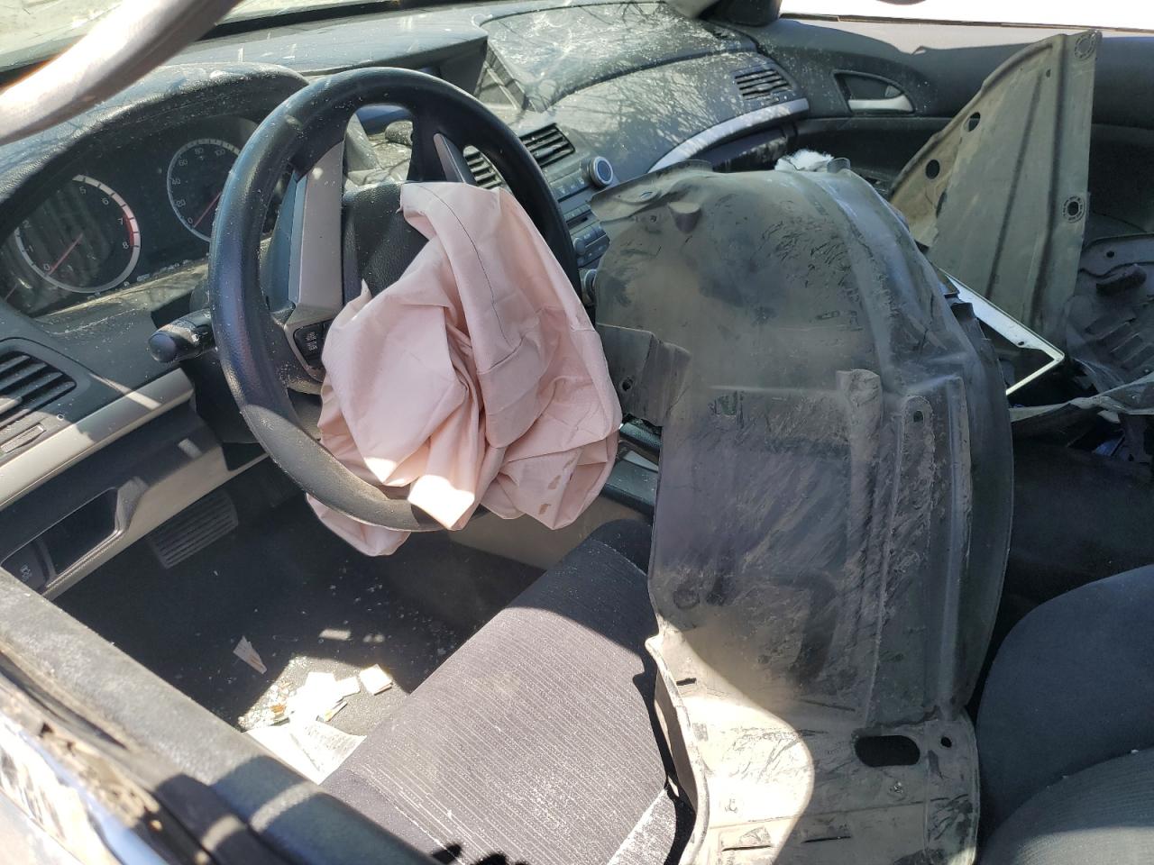 1HGCP2F42CA068671 · 2012 HONDA ACCORD · 8/12