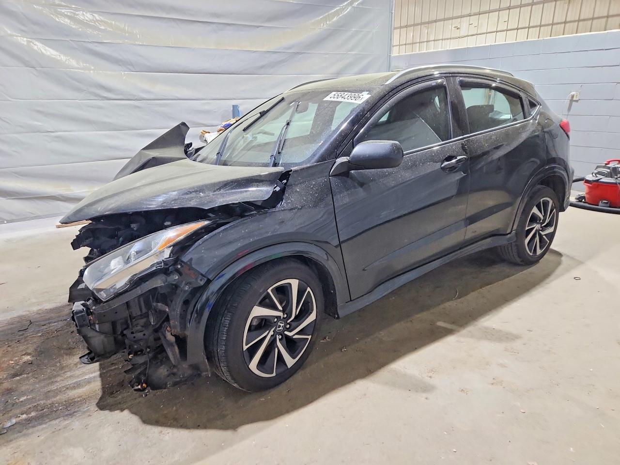 3CZRU6H18KG717041 · 2019 HONDA HR-V