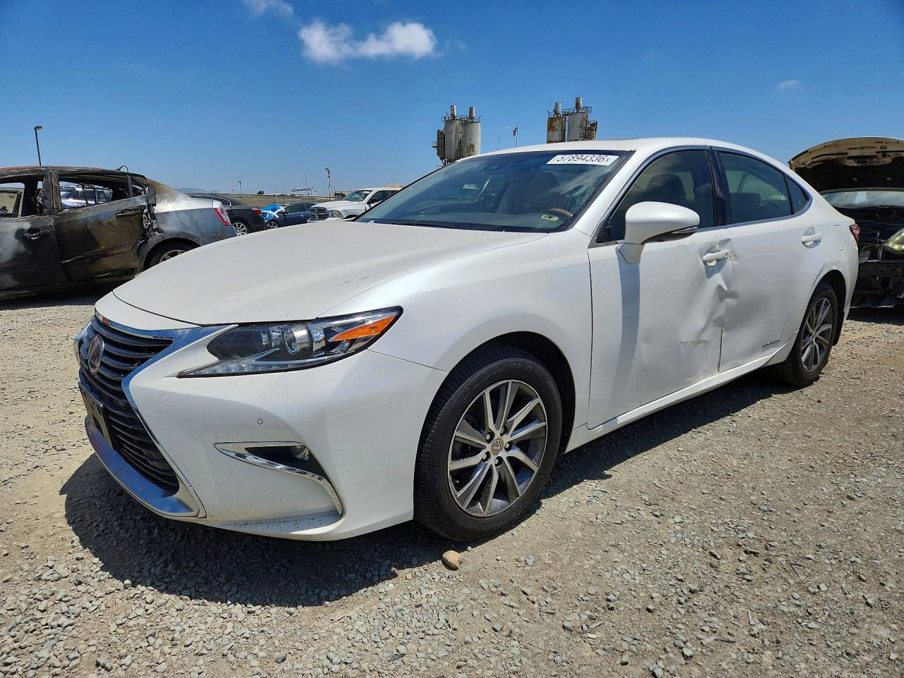 JTHBW1GG7H2152923 · 2017 LEXUS ES