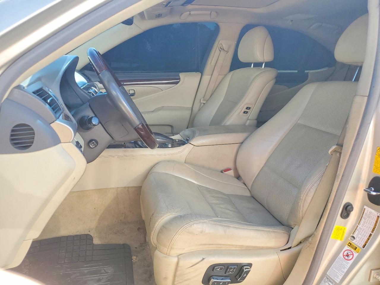 JTHCL5EF9D5019457 · 2013 LEXUS LS · 5/10