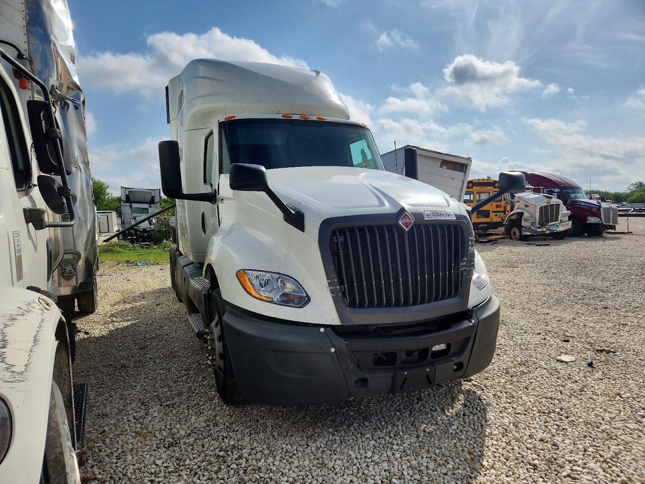 3HSDZAPR4LN813426 · 2020 INTERNATIONAL LT625