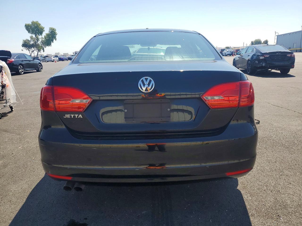 3VW2K7AJ0EM404405 · 2014 VOLKSWAGEN JETTA · 6/12