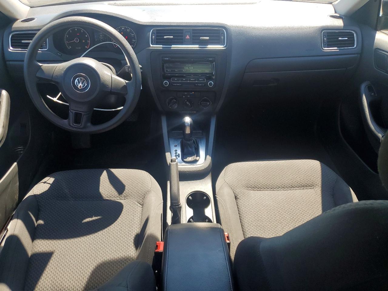 3VW2K7AJ0EM404405 · 2014 VOLKSWAGEN JETTA · 8/12