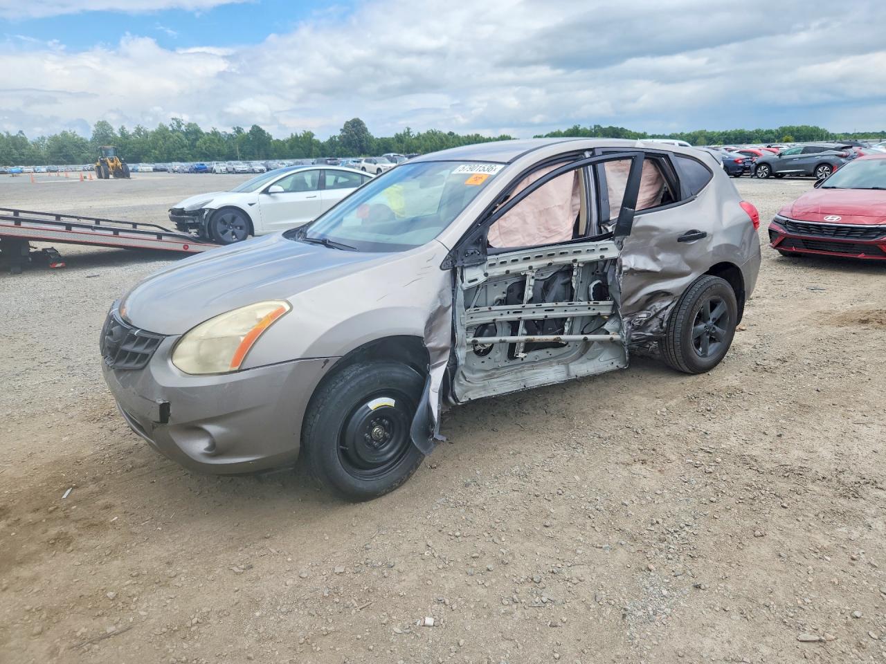 JN8AS5MT9DW539479 · 2013 NISSAN ROGUE